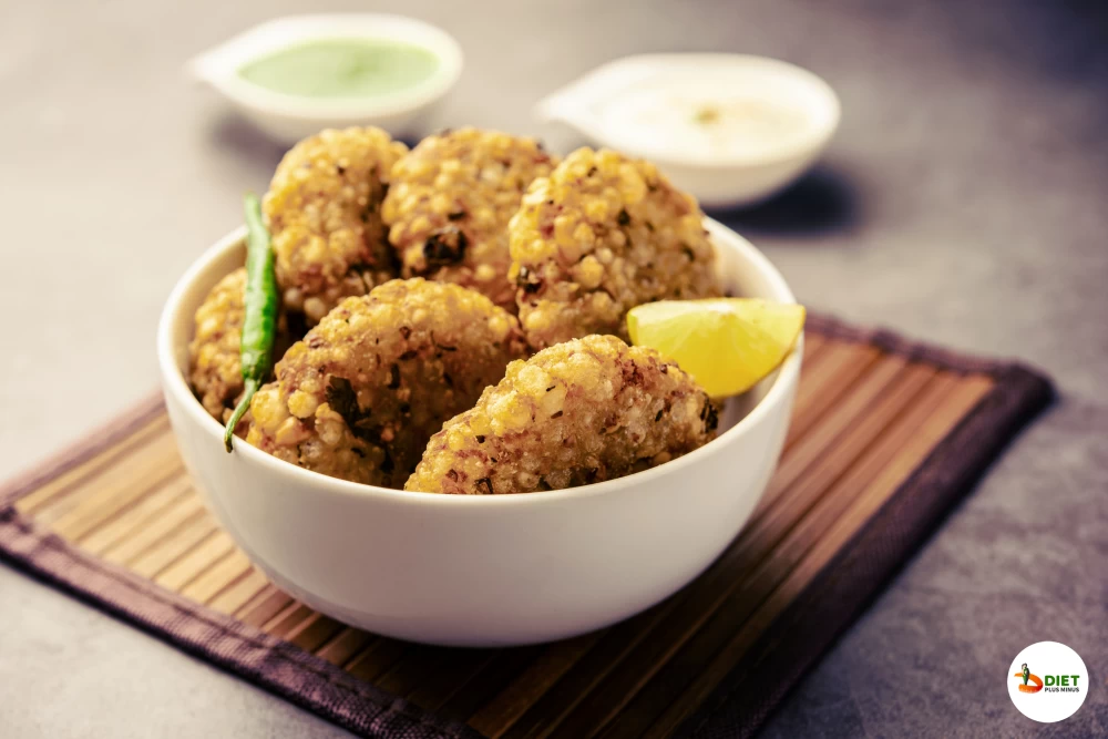 Navratri is not only a time for spiritual reflection but also a chance for many to detox and reset their bodies. However, despite fasting, you might notice unwanted weight gain instead of losing those extra pounds. How does this happen? Well, certain mist