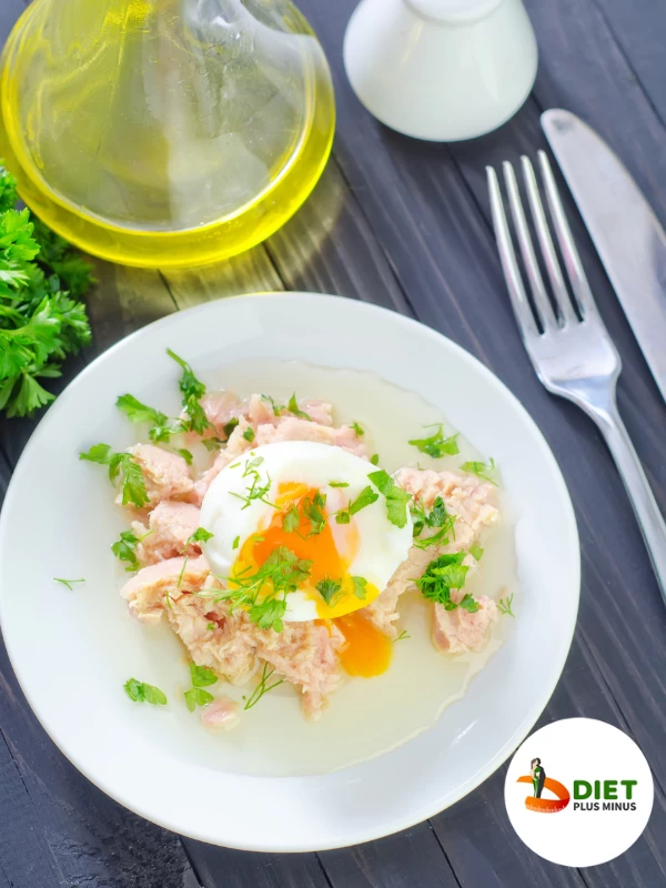 Tuna Salad with Boiled Eggs