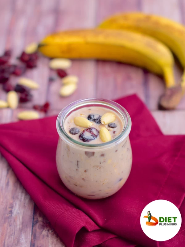 Overnight oats with Banana and Walnuts