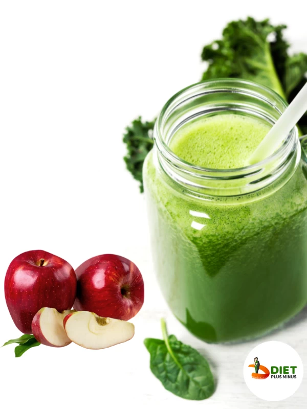 Kale and apple green smoothie