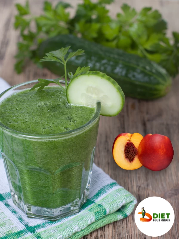 Cucumber and peach green smoothie