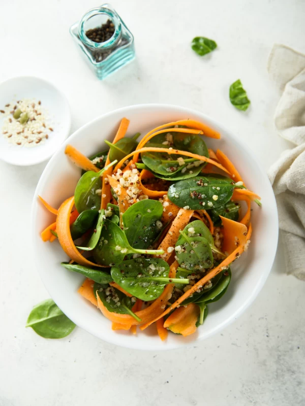 Spinach & Carrot Salad
