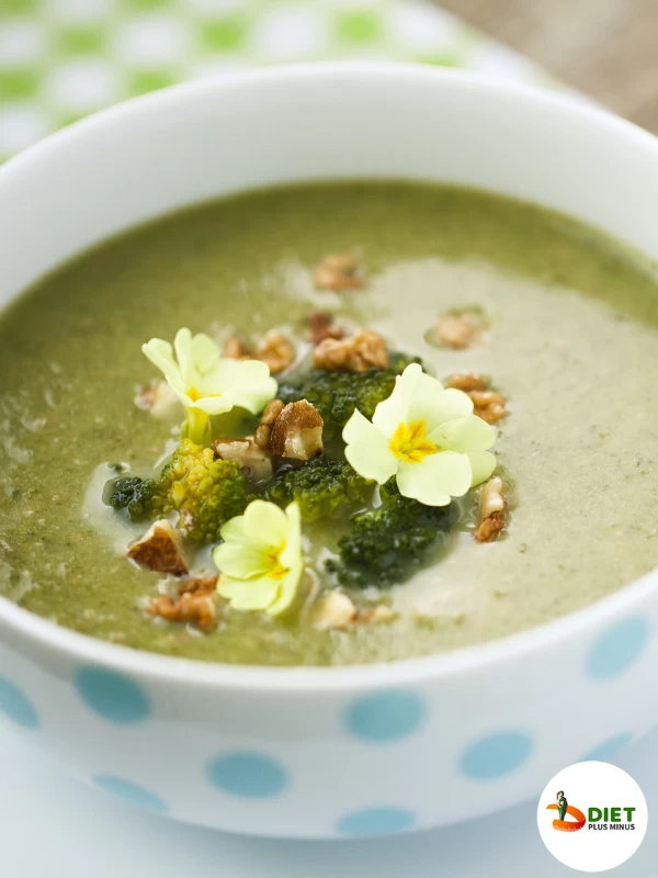 Broccoli Walnut Soup