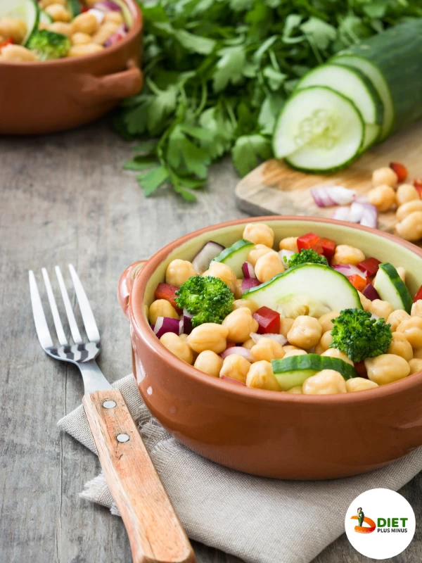 Chickpea Cucumber Salad