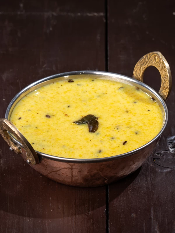 Besan Kadhi (Besan, Curd)